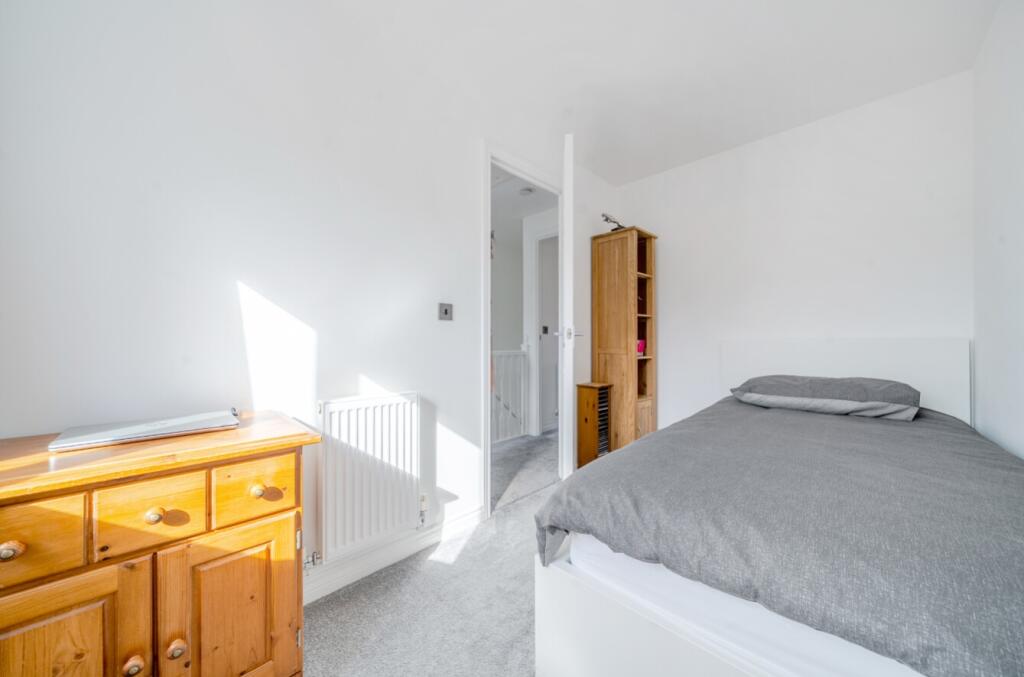 1353541-7-68c1ddaede737