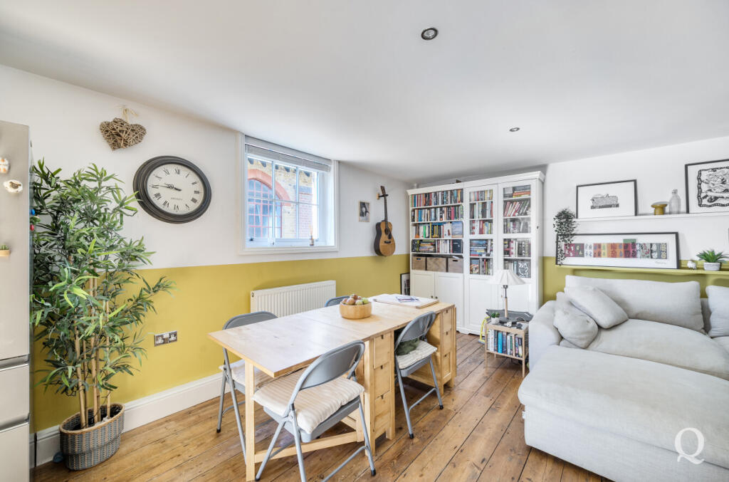 9af54adf-2936-4b9...