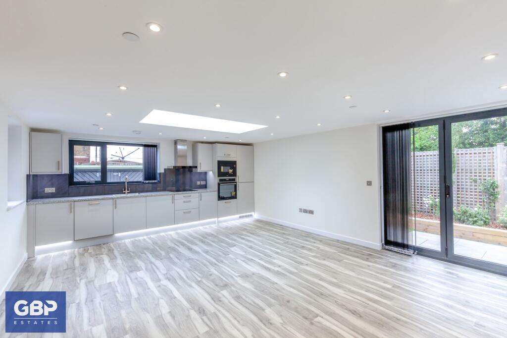 Kitchen/Reception/Diner