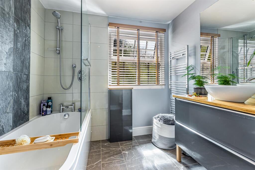 A27 - Abbey View, Cornworthy - 250523.jpg