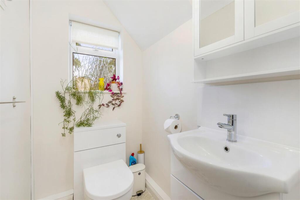 24 Winston Gardens (Boston)-20.jpg