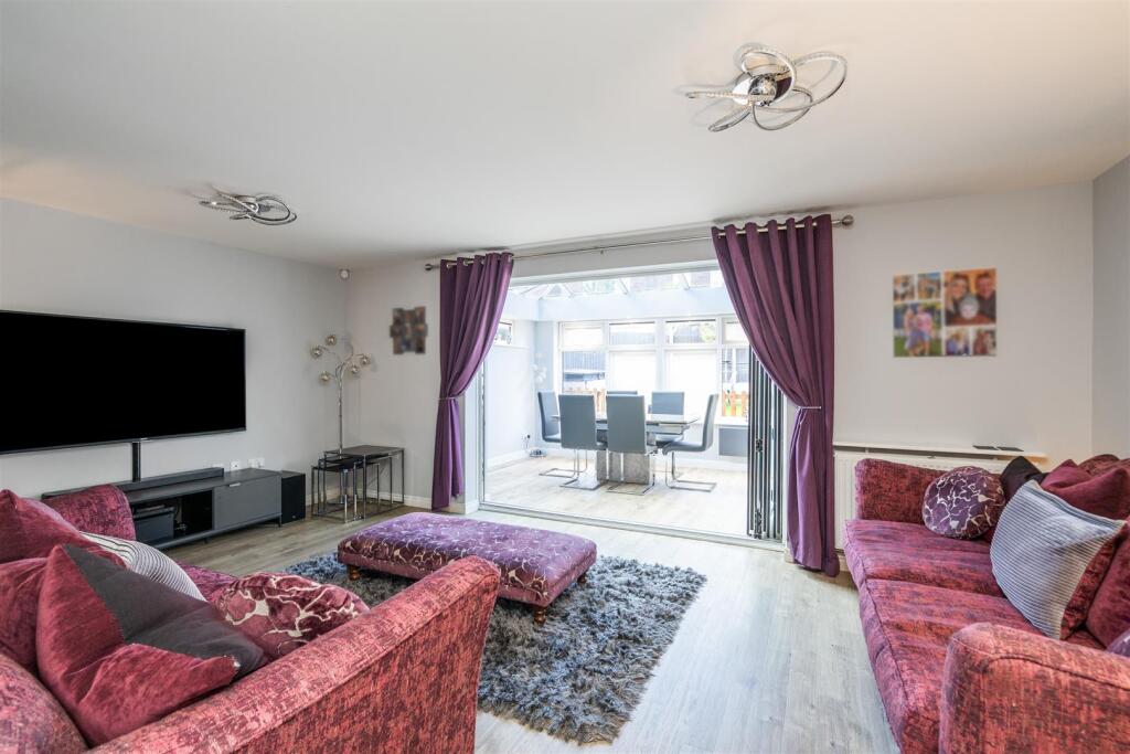 35 Barton Drive_14.jpg