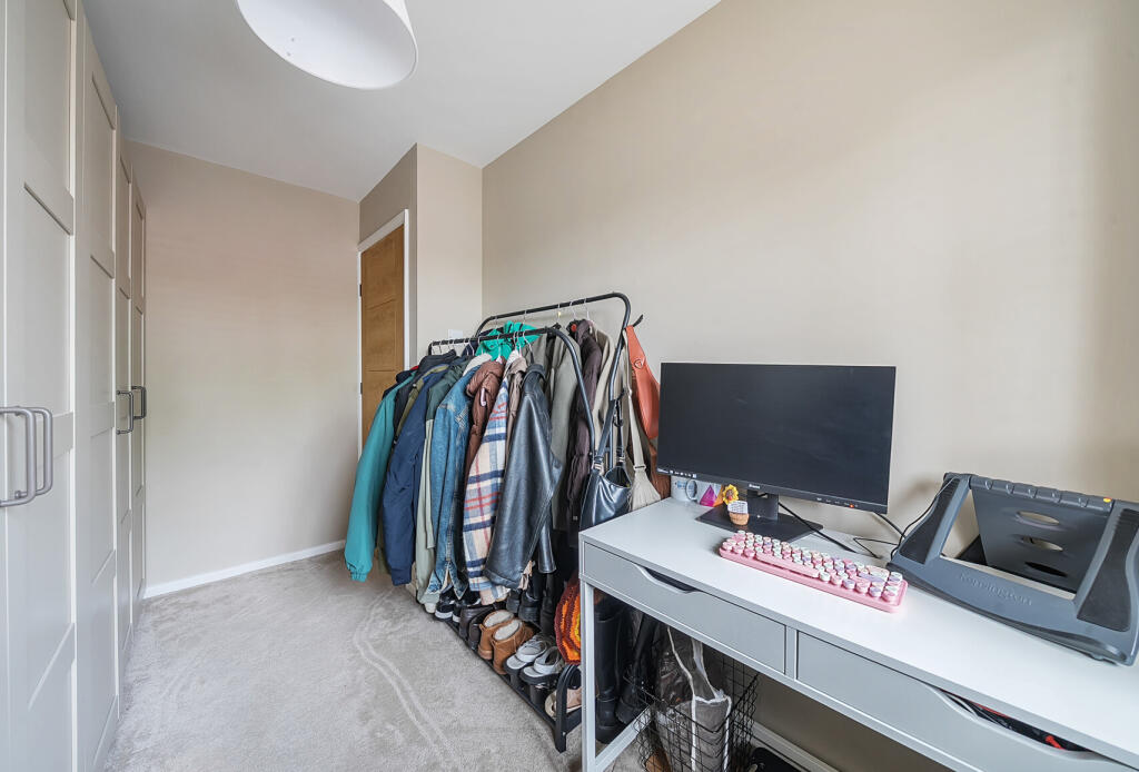 1330789-2-688b9a7...