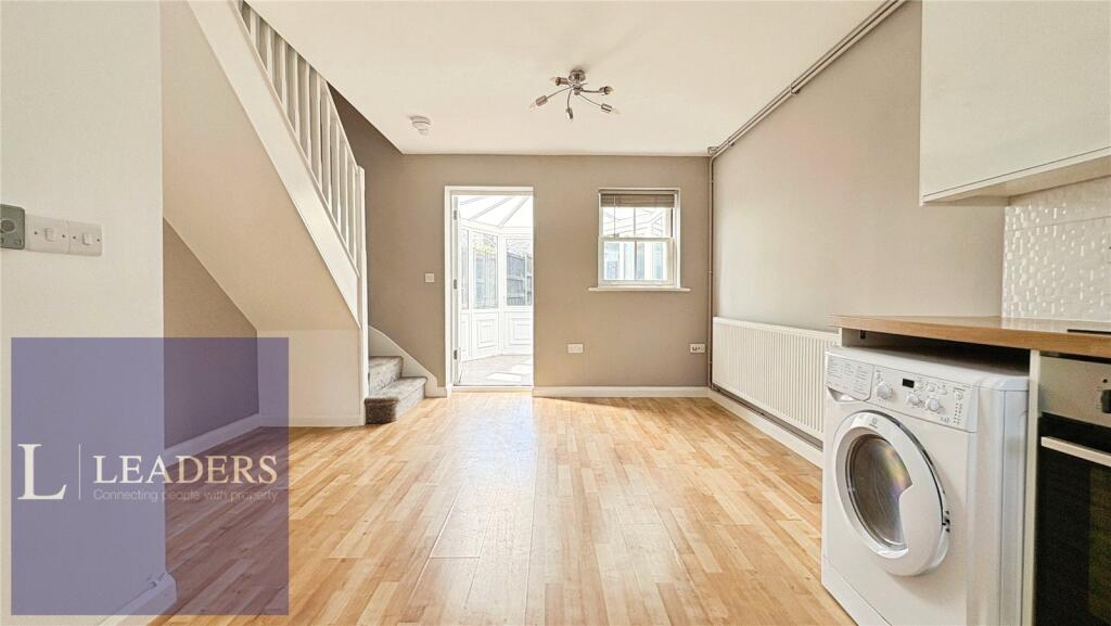 Lounge Diner Kitchen