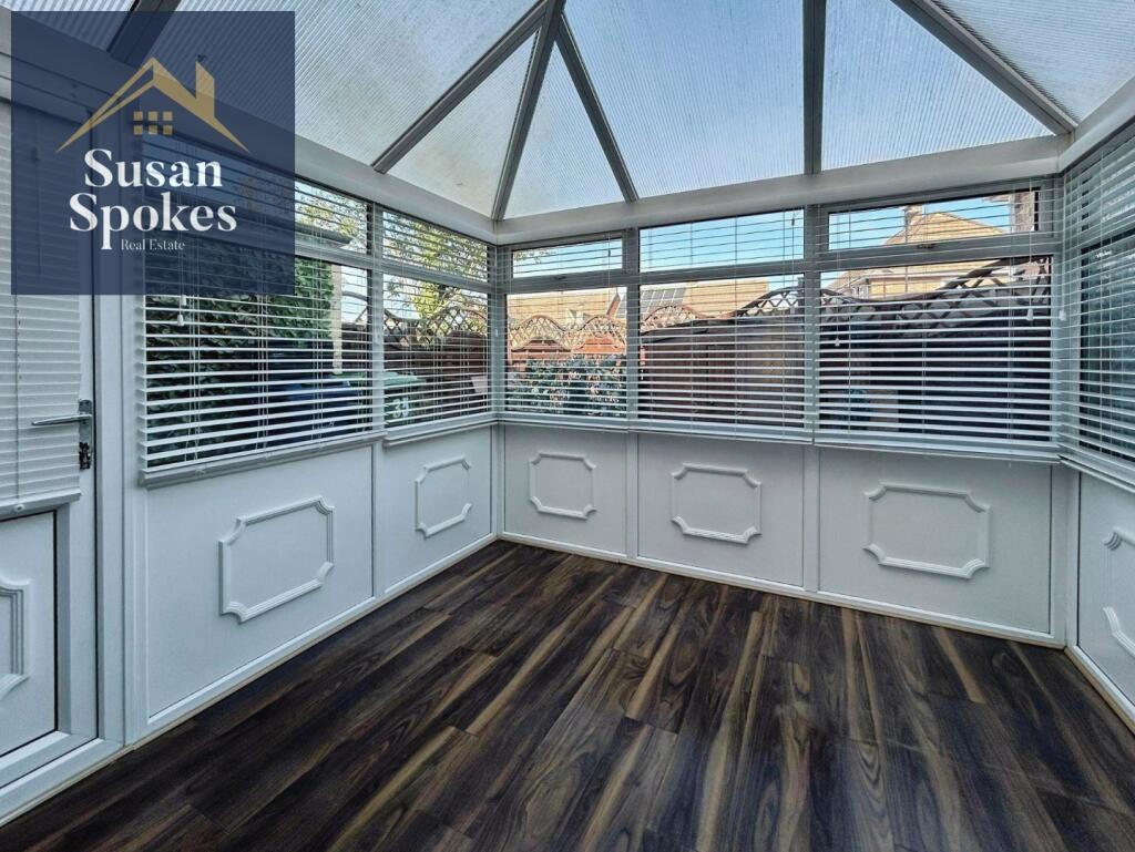 pbox-bedroom-336343.jpg