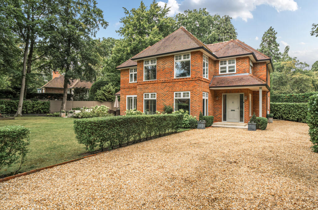 1353926-7-68cc35e...