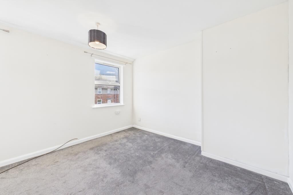 Rawdon Avenue - Bedroom One