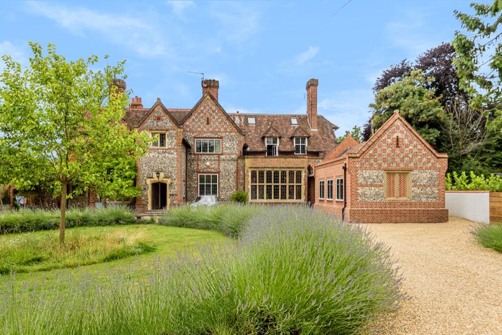 Henley Road, Marlow, Buckinghamshire, SL7
