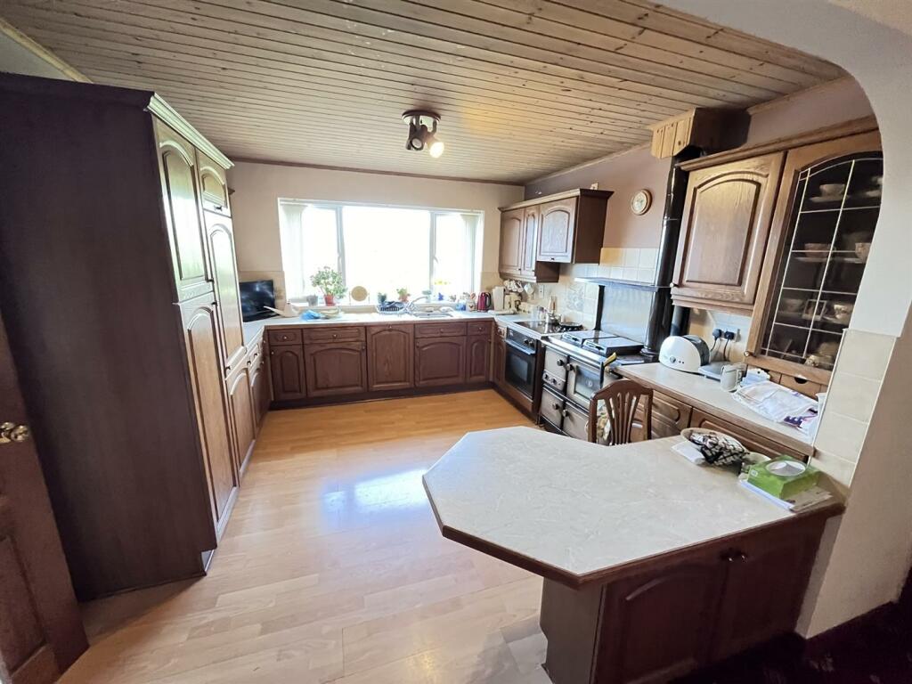 kitchen.JPEG