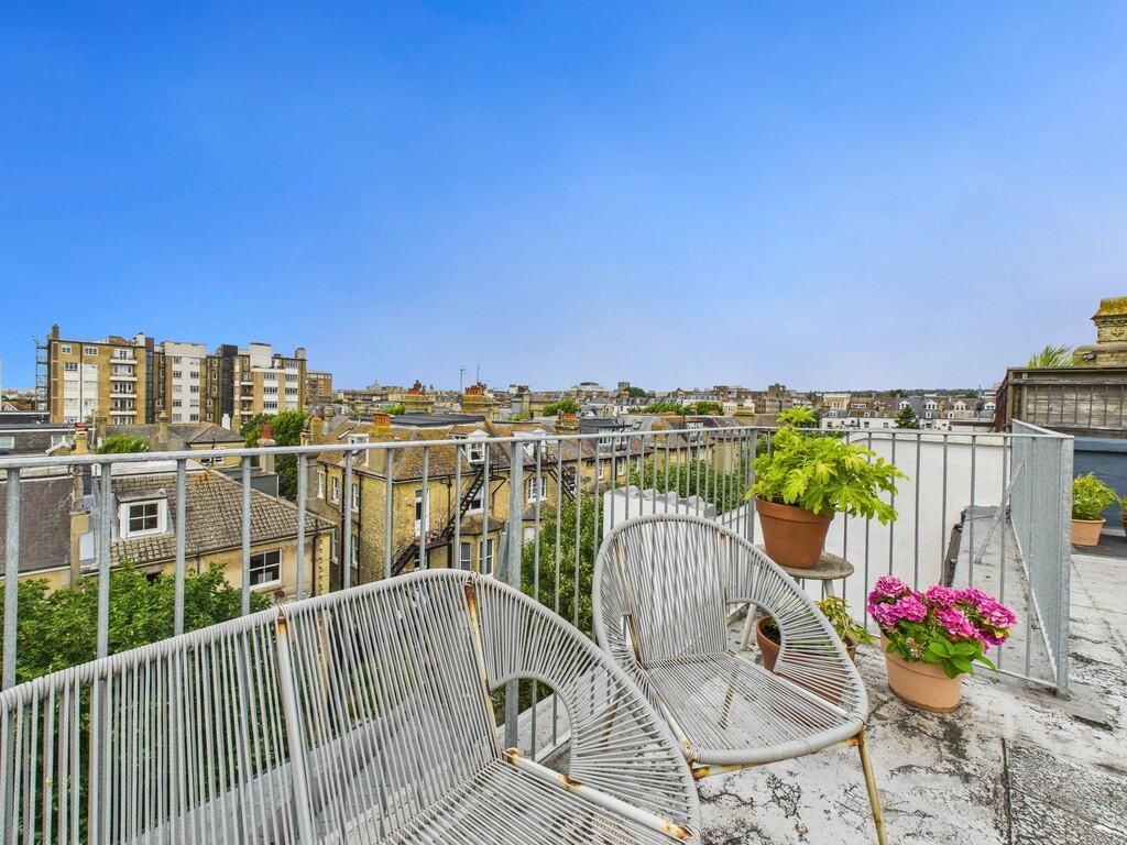 CAM03519G0-PR0337...