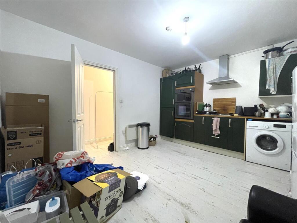 209 Gloucester Road, Gloucester Road, Bristol BS7 