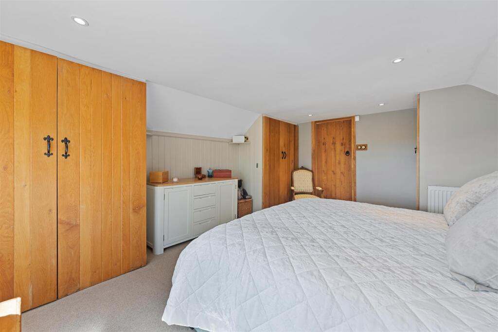 RoseCottageWeb45.jpg