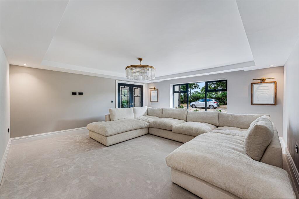 Lounge Media Room