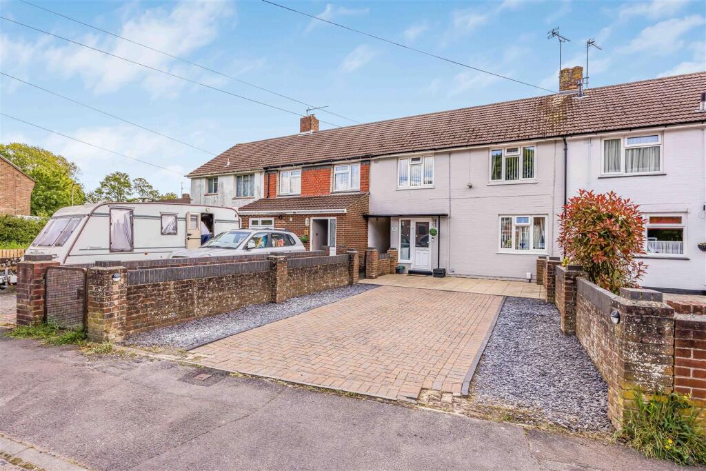 33 Billy Lawn Avenue, Havant-Small-PorticoMarketin