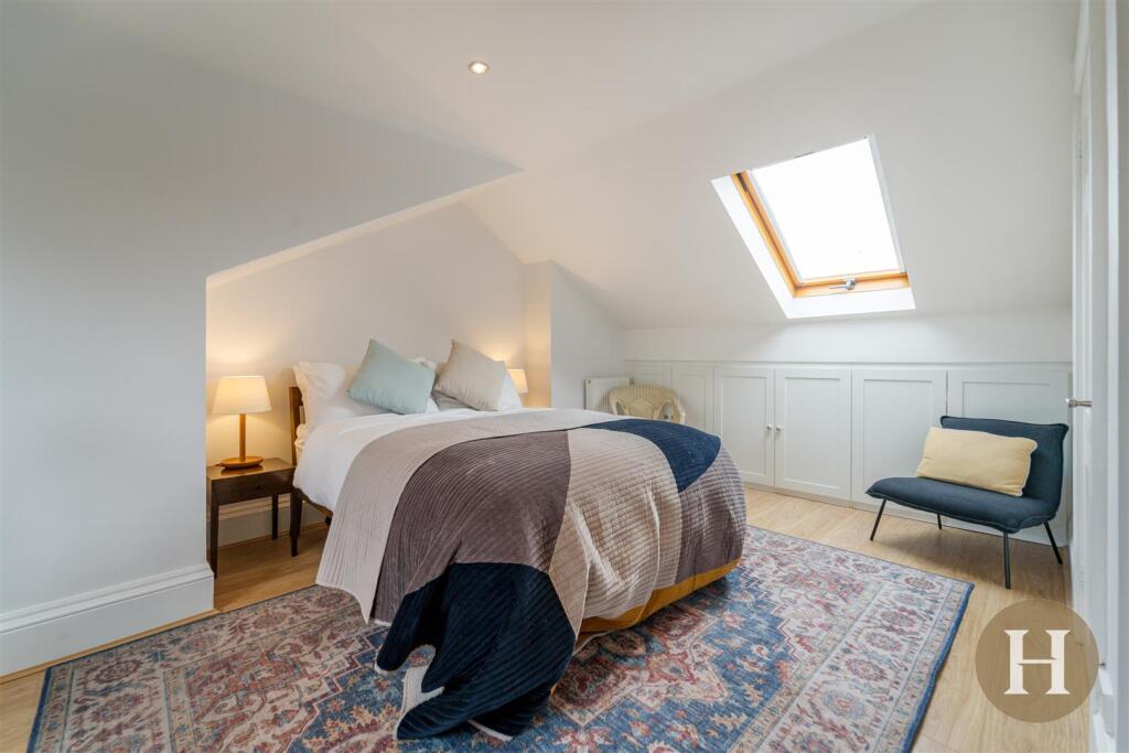 Hadleigh Estate Agents-45.jpg