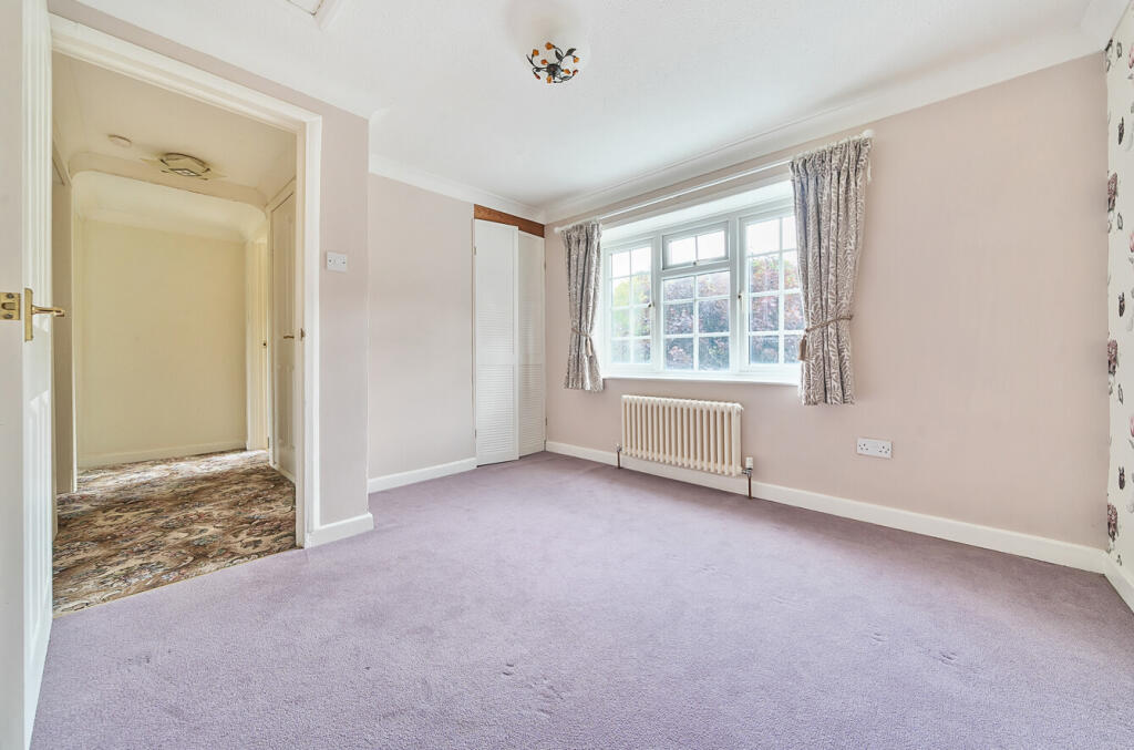 1328949-3-6887b4c...