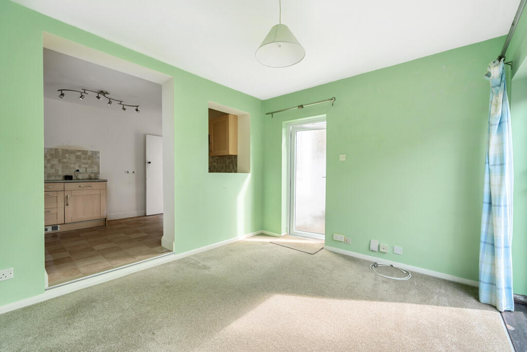 1327716-15-6880a9...