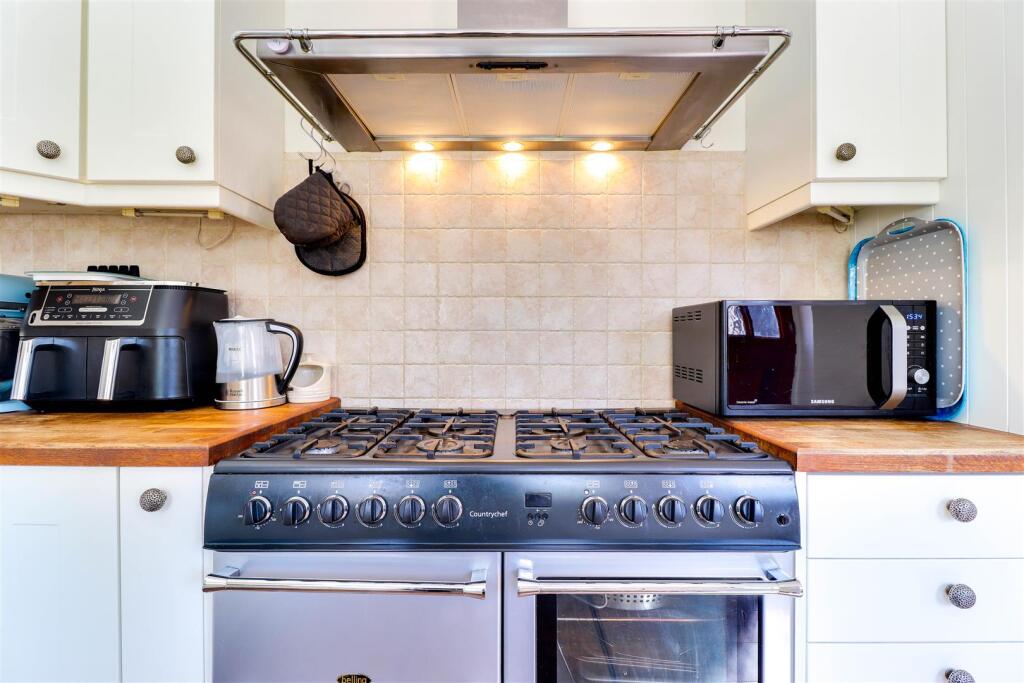 Kitchen diner 1.3.jpg