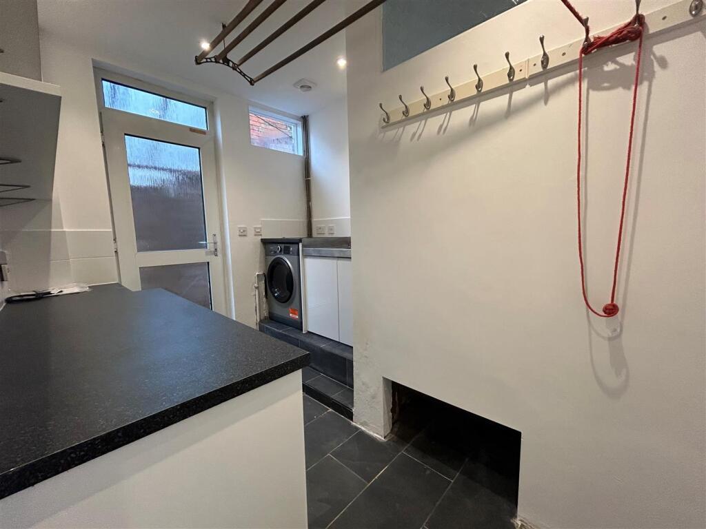 Utility Room.jpg