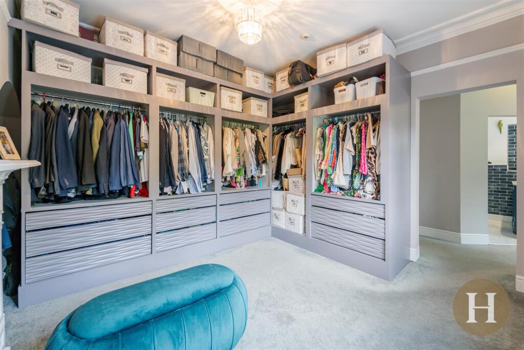Wardrobe/ Bedroom 5