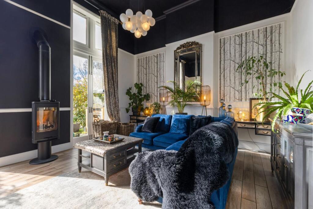 86547_8-Snaith-Wood-Drive-Rawdon  (6)_low.jpg