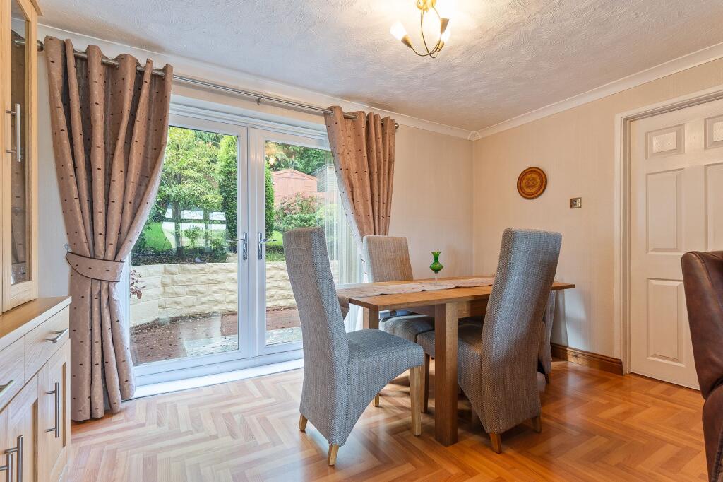 Living Room/Dining Room