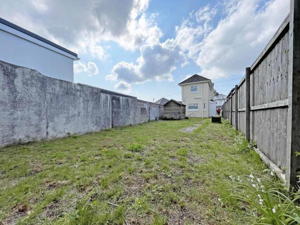 Bowden Park Road 21 Rear.jpg