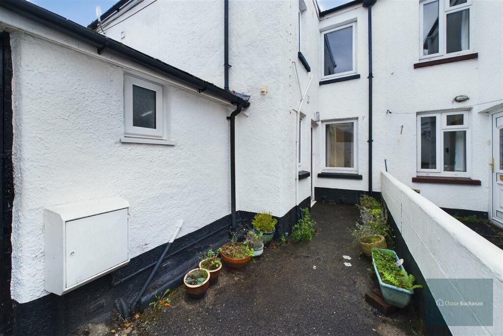 CAM02563G0-PR0119-ST