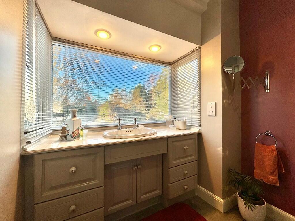 Vanity Unit
