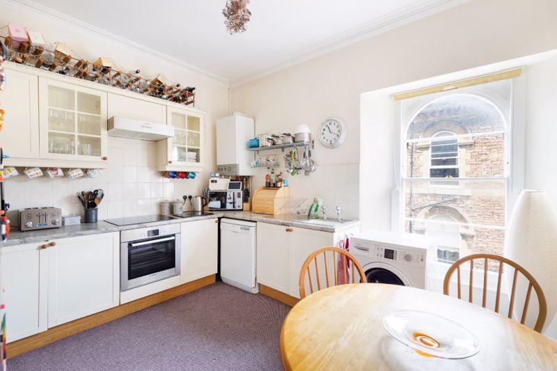 Kitchen/Breakf...