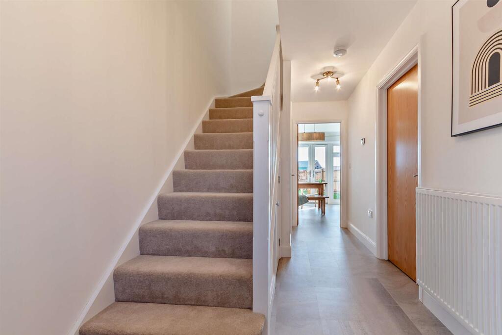 8631338-interior13-800.jpg