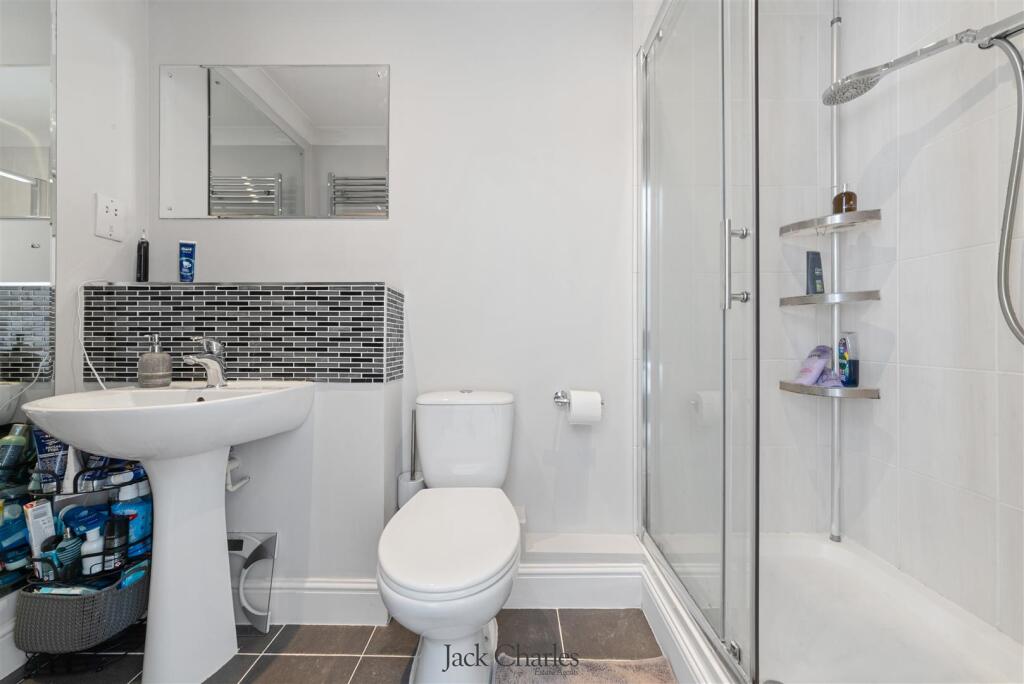 9 Wincliff Road_-9.jpg