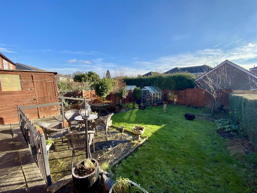 Bramleys Estate Agents - Sykes Avenue - Mirfield (