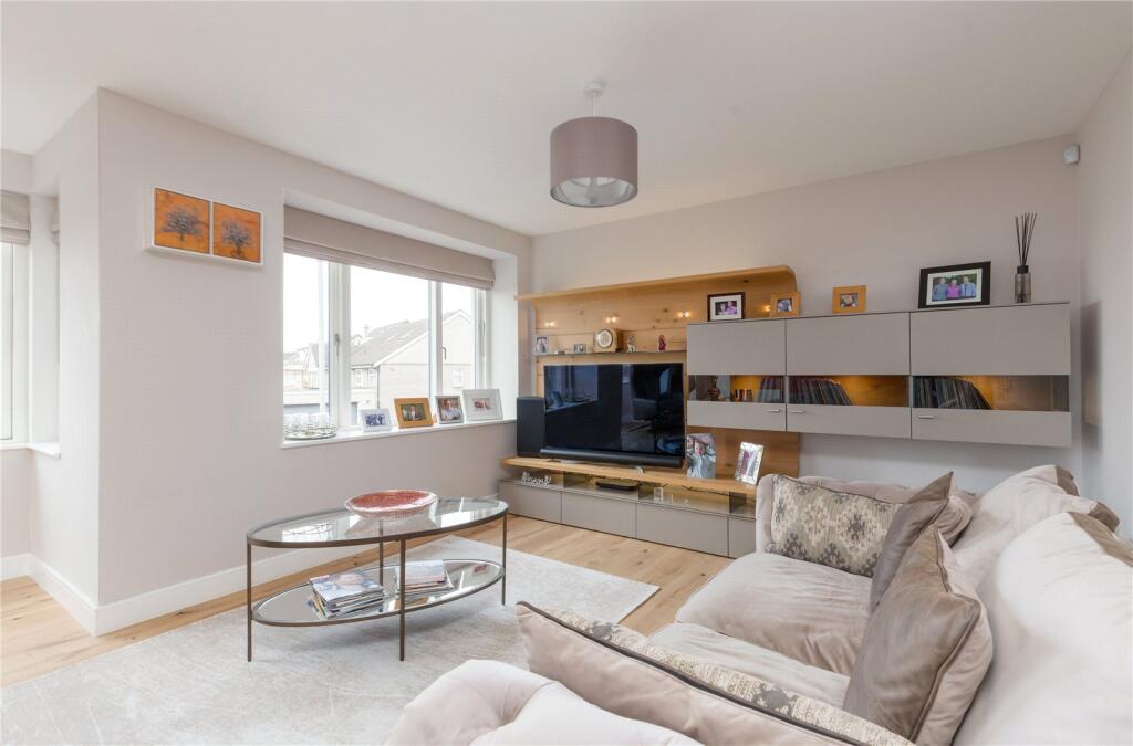 Craigmount Avenue 23