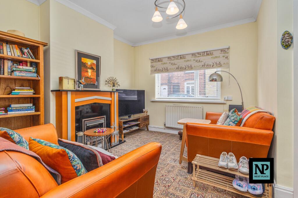 Lounge Dining Room