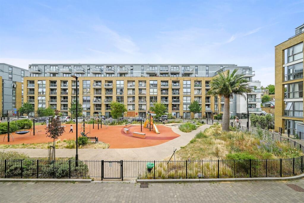 09-2c75DSC_8309 (1)-medium.JPG