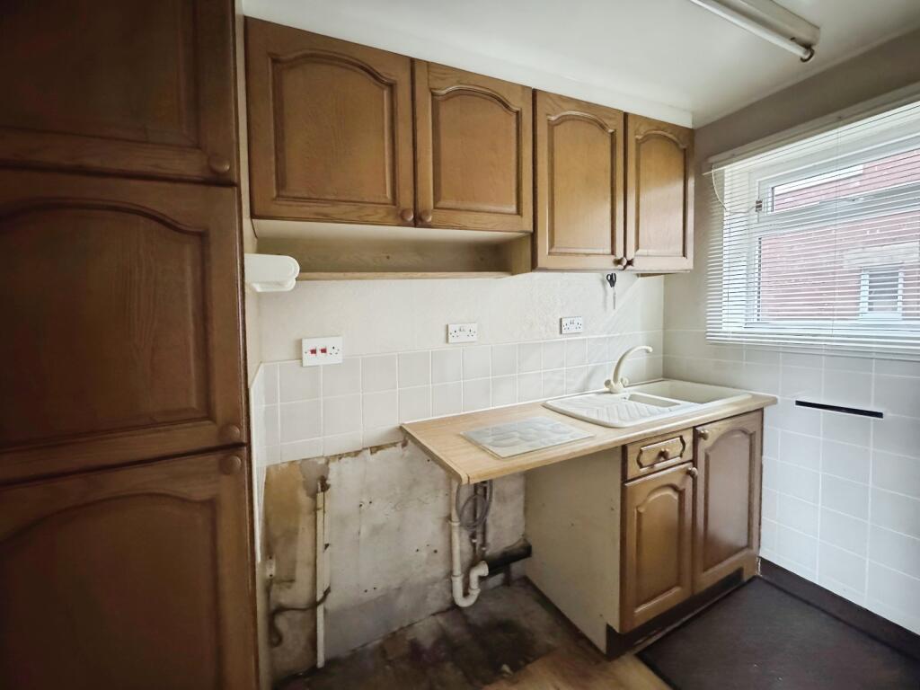 Hamond Estates - House for sale Batley - Paul McGo