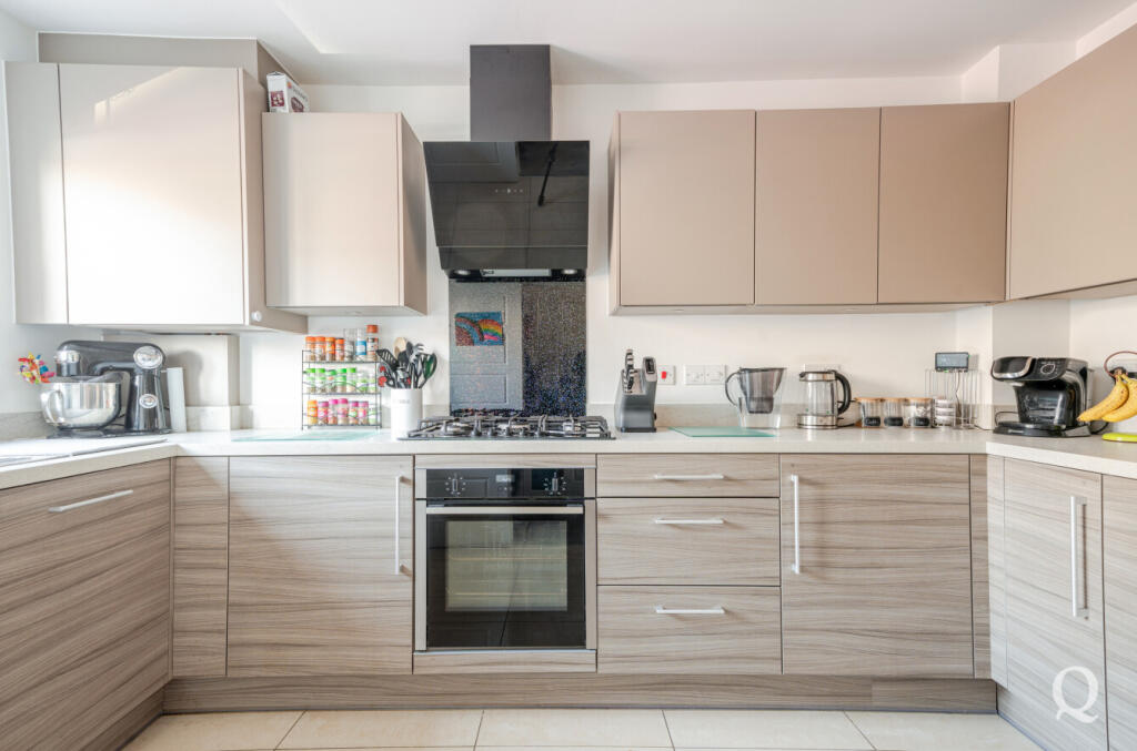 46d6d95c-39c3-402...