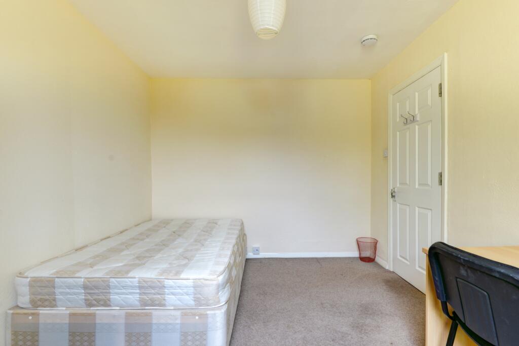 183 Queens Park Road Bedroom 5