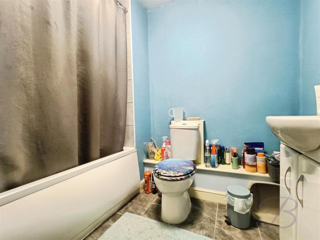 26b50b04-1000078424.jpg