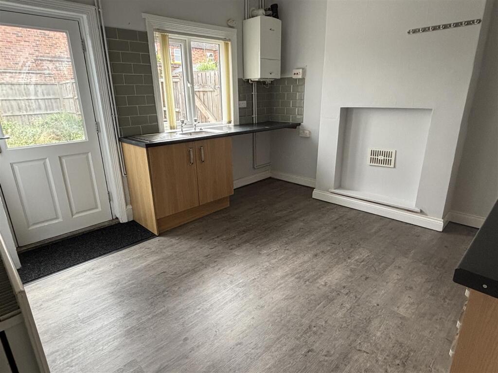 Dining Kitchen