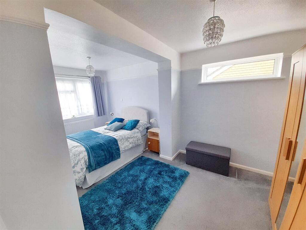 Bedroom 2b new.jpg