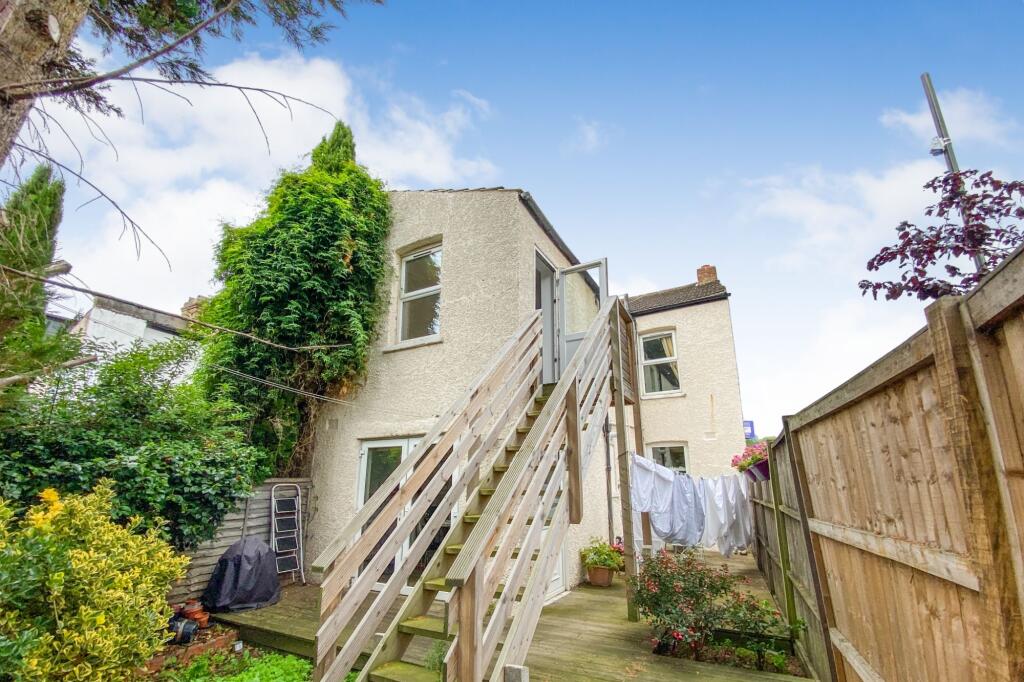 48 Dryden Road, Wimbledon, London, SW19 8SG