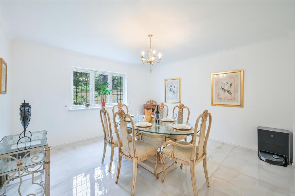 OAKWOOD AVENUE, 10- (16).jpg