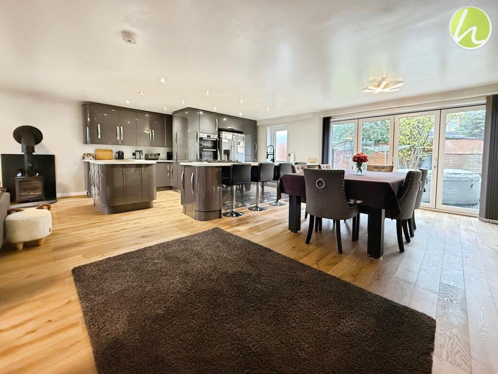 Living/ Kitchen/ Family Area