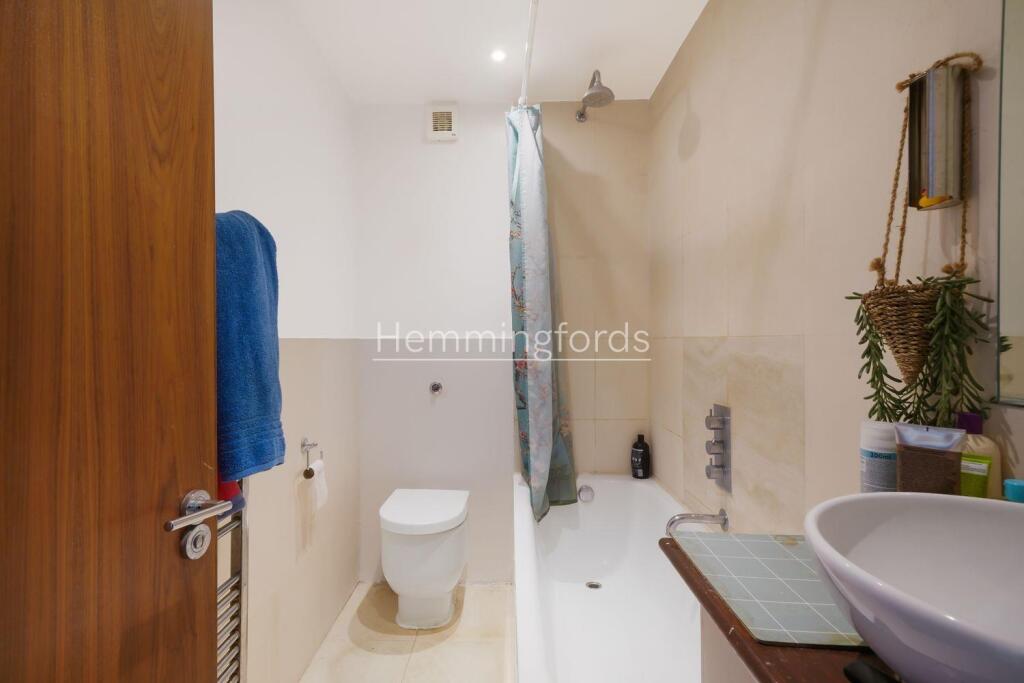 Flat 3, 553 Caledonian Road - 6IIC9Cb1MGnbD3mEUEhK