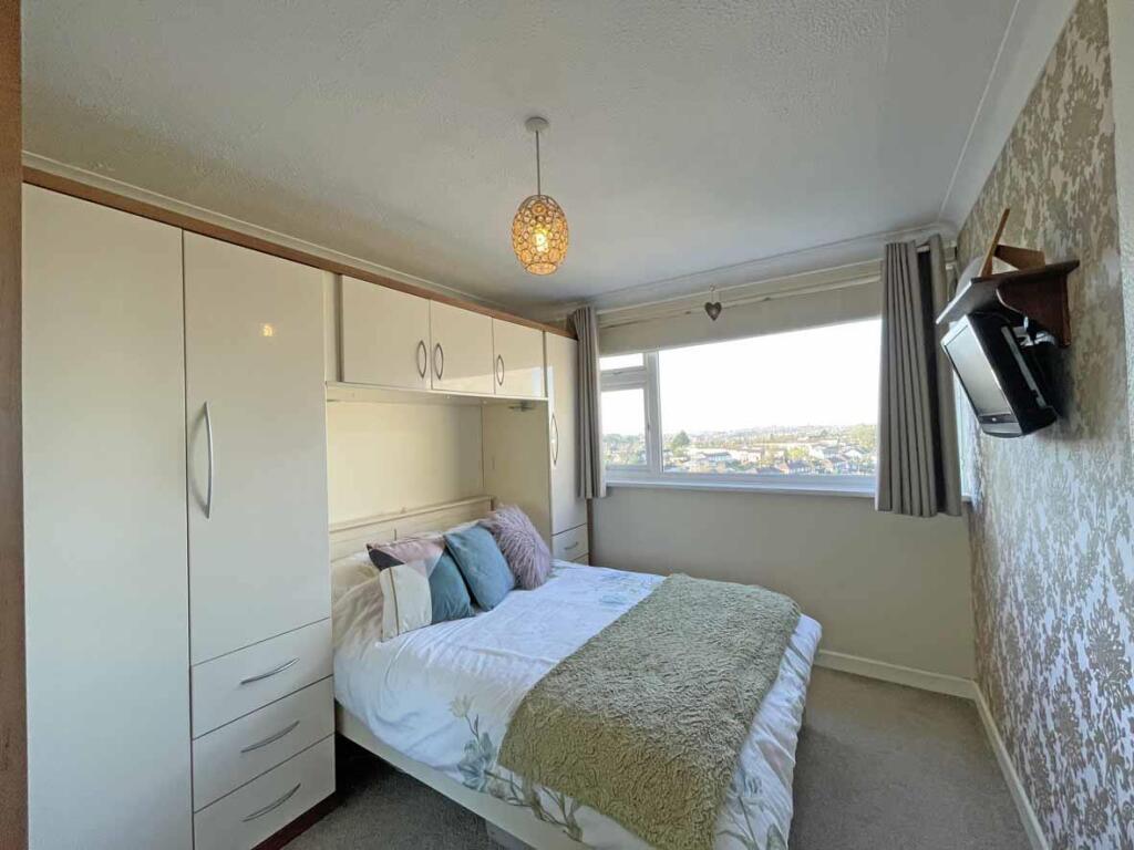 Dayton Close 51 Bedroom 1.jpg