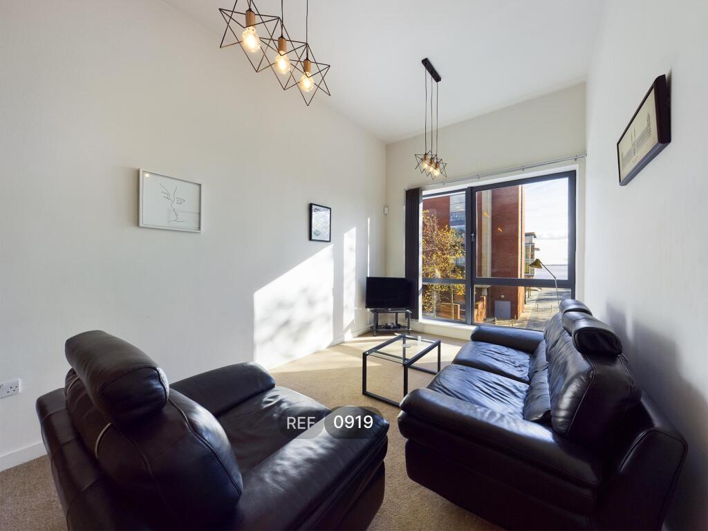 Kitchen/Dining/Living area