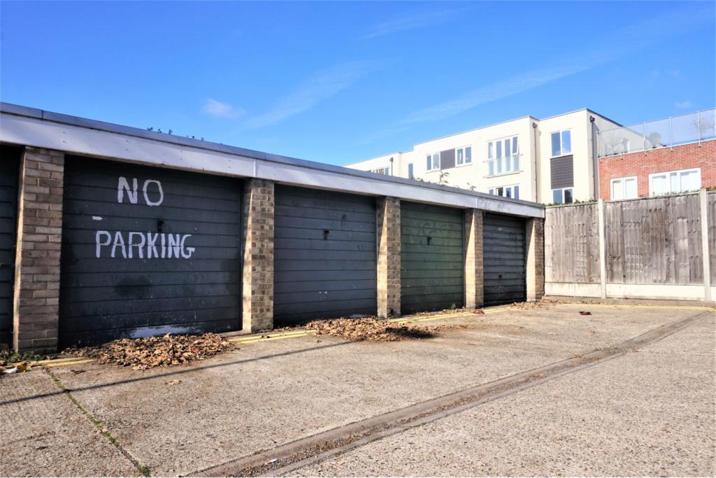 Garage En Bloc
