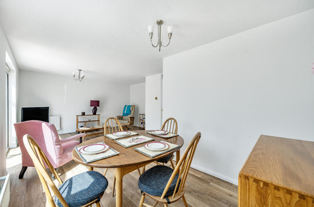 11-681a145d9c882-...